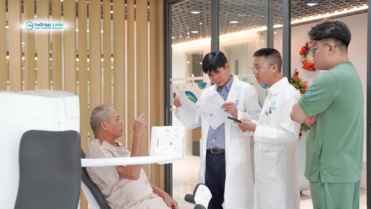 Từ tháng 3/2026, Trung tâm Xương khớp Thời Đại Xanh chính thức triển khai đặt lịch thăm khám cùng GS.TS.BS Phạm Văn Minh