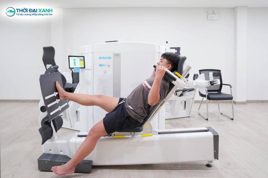 Quá trình tập luyện với hệ thống DAVID đóng vai trò quan trọng trong phục hồi dây chằng chéo trước cho vận động viên Trường