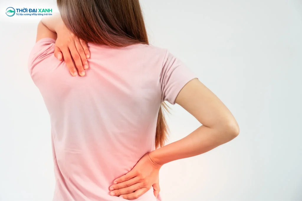 Lý do đau xương khớp tái phát thường nằm ở các tổn thương cấu trúc sâu bên trong thay vì chỉ điều trị triệu chứng bên ngoài.
