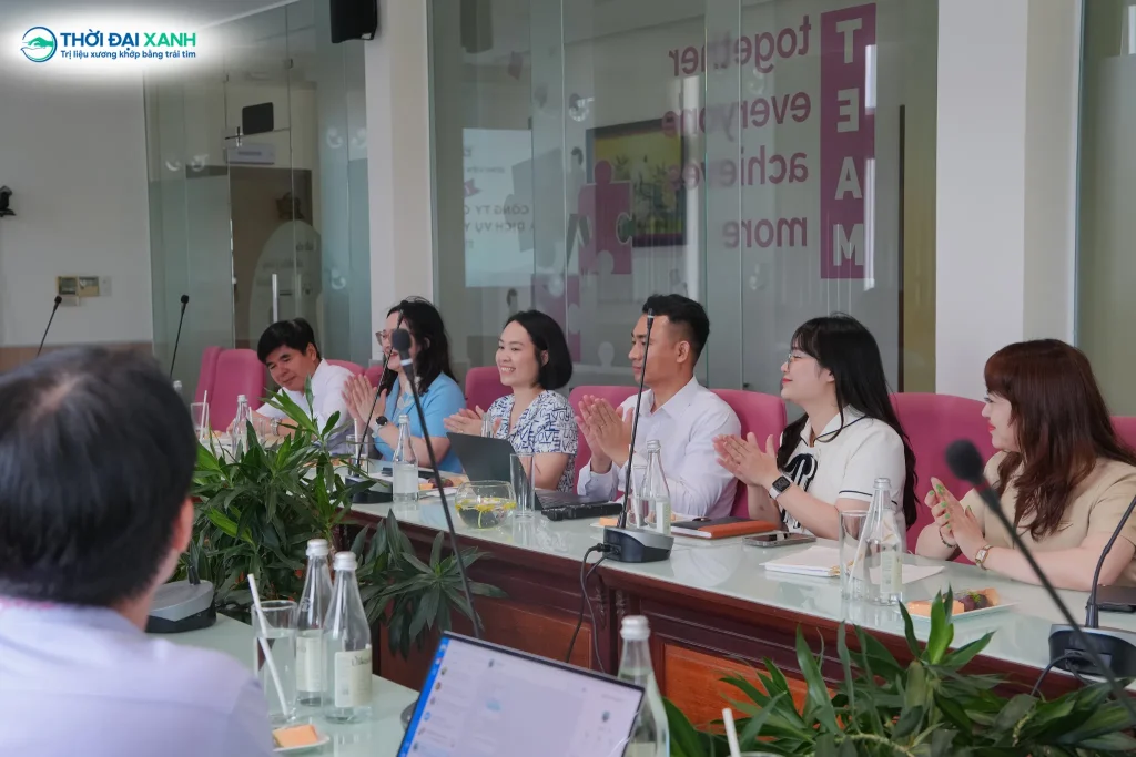 Thời Đại Xanh tham gia buổi thảo luận chuyên sâu về Quản trị chất lượng y tế tại Bệnh viện Quốc tế Phương Châu.