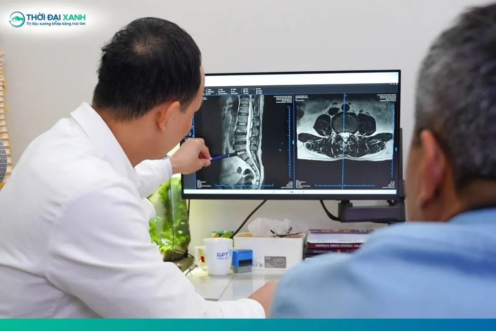 Phương pháp McKenzie phù hợp với từng tình trạng đau cột sống sau khi được thăm khám và đánh giá. 