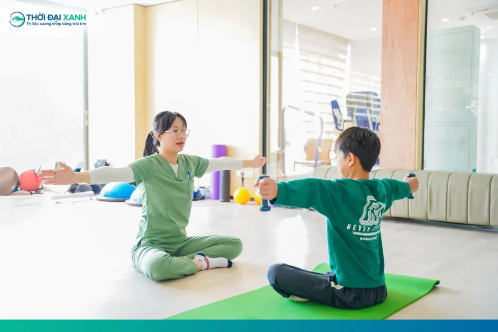 Đội ngũ kỹ thuật viên Phục hồi chức năng tại Thời Đại Xanh đang từng ngày khẳng định vai trò then chốt trong hành trình chăm sóc sức khỏe toàn diện.